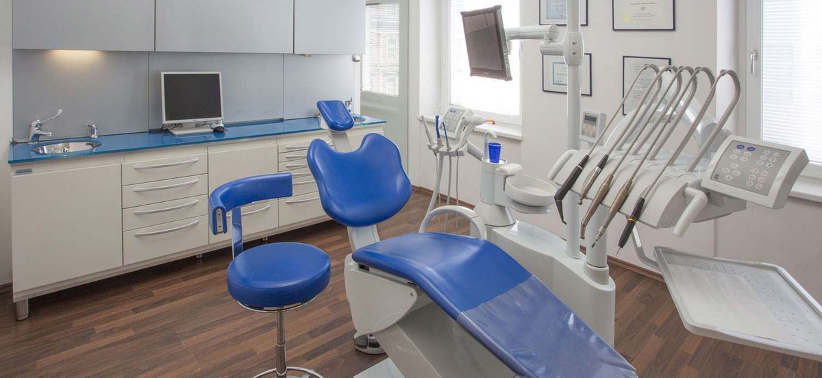 Praxis für Kieferorthopädie, Zahnregulierung, Gratiszahnspange, unsichtbare Zahnspange in Linz, Wels
